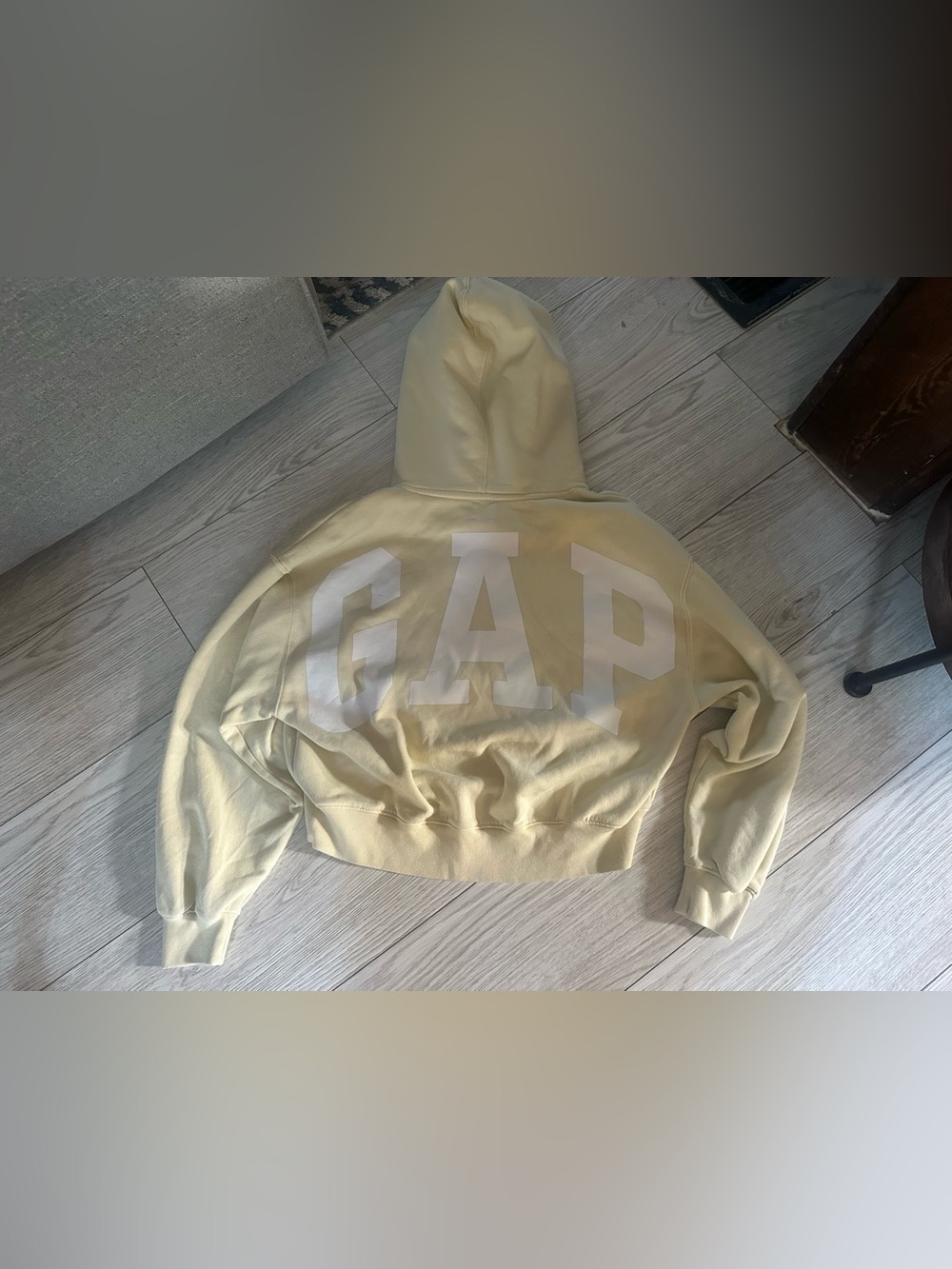 GAP Cream Pullover Hoodie XS